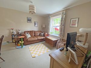 Photo 6- click for photo gallery